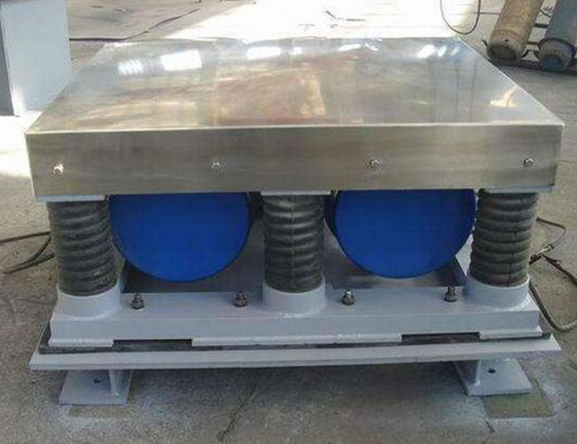 混凝土振動(dòng)平臺(tái)電機(jī)軸承清洗方法介紹 混凝土振動(dòng)平臺(tái)電機(jī)軸承清洗方法介紹